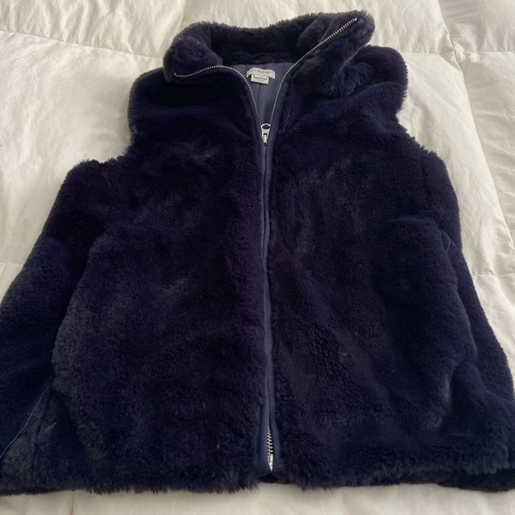 J Crew faux fur vest - Picture 3 of 4